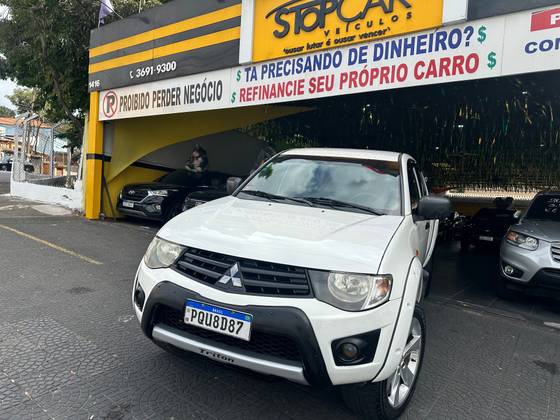 MITSUBISHI L200 TRITON 3.2 GL 4X4 CD 16V TURBO INTERCOLER DIESEL 4P MANUAL MITSUBISHI L200 TRITON 3.2 GL 4X4 CD 16V TURBO INTERCOLER DIESEL 4P MANUAL
